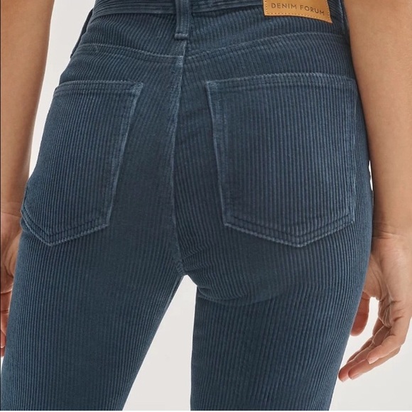 Aritzia Pants - Denim Forum corduroy Yoko 27
